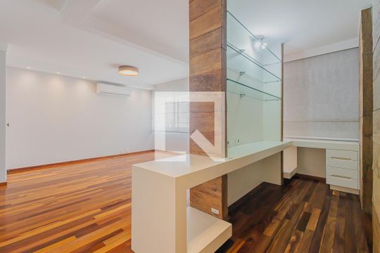 Escritório de apartamento para alugar com 2 quartos, 100m² em Pinheiros, São Paulo
