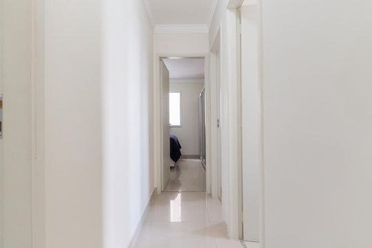 Corredor de apartamento à venda com 3 quartos, 64m² em Bonfim, Campinas