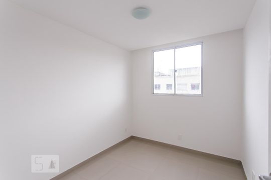 Quarto de apartamento à venda com 3 quartos, 59m² em Vargem Grande, Rio de Janeiro