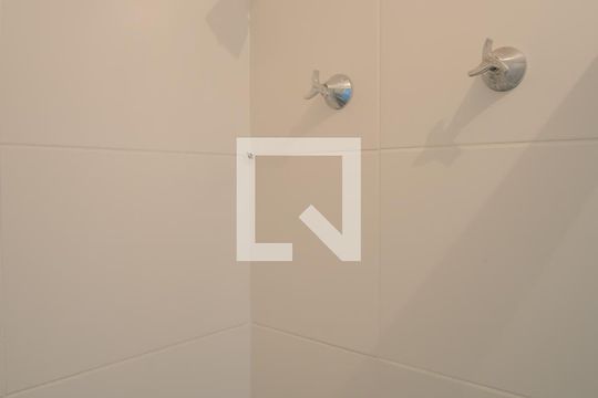 Banheiro de apartamento à venda com 1 quarto, 45m² em Tatuapé, São Paulo