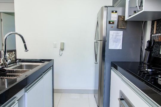 Cozinha de apartamento para alugar com 2 quartos, 50m² em São João Batista (venda Nova), Belo Horizonte