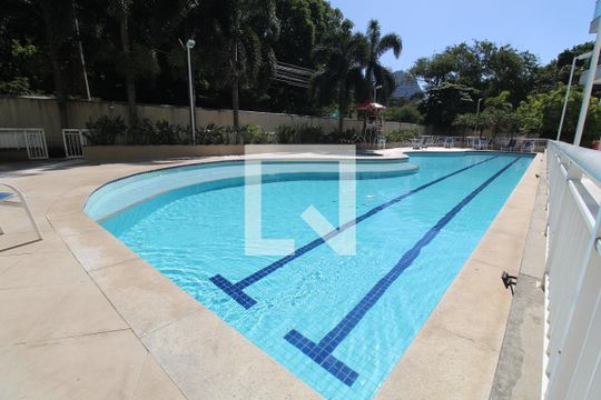 Área comum - Piscina de apartamento para alugar com 2 quartos, 68m² em Jacarepaguá, Rio de Janeiro