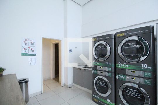 Área comum - Lavanderia de apartamento para alugar com 2 quartos, 68m² em Jacarepaguá, Rio de Janeiro