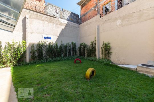 Espaço Pet - Condomínio de apartamento para alugar com 2 quartos, 48m² em Vila Constança, São Paulo