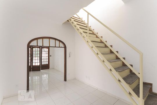 Sala 1 de casa para alugar com 5 quartos, 350m² em Tijuca, Rio de Janeiro