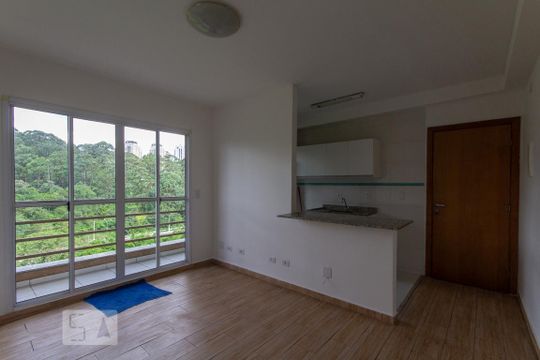 Apartamento para alugar com 2 quartos, 46m² em Jardim Ampliação, São Paulo