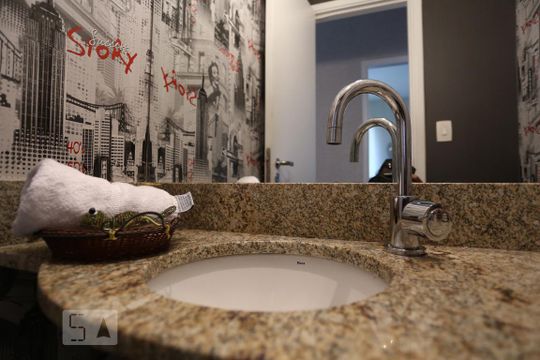 Lavabo de apartamento para alugar com 3 quartos, 94m² em Alphaville, Santana de Parnaíba