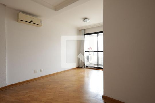 Sala de apartamento para alugar com 2 quartos, 66m² em Vila Andrade, São Paulo