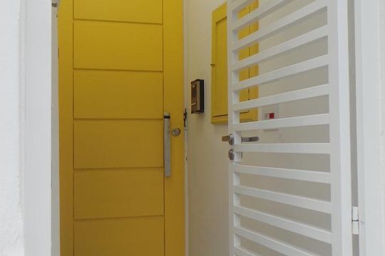 Entrada de kitnet/studio para alugar com 1 quarto, 16m² em Vila Mariana, São Paulo
