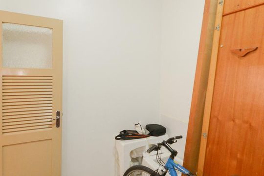 Quarto de serviço de apartamento à venda com 3 quartos, 140m² em Tijuca, Rio de Janeiro