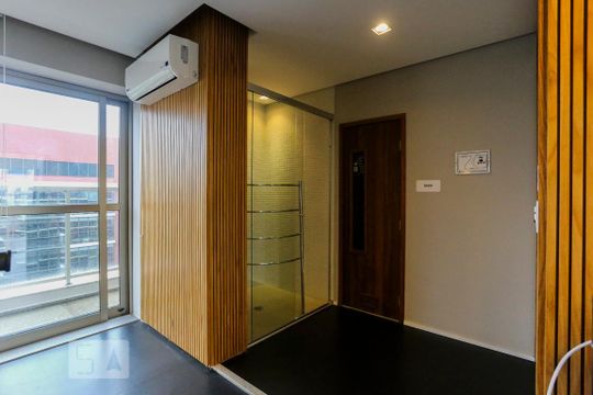Sauna de kitnet/studio para alugar com 1 quarto, 31m² em Pinheiros, São Paulo