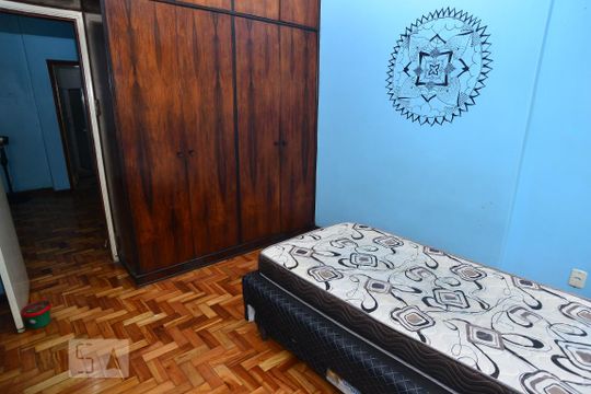 Quarto 1 de apartamento para alugar com 1 quarto, 47m² em Centro, Rio de Janeiro