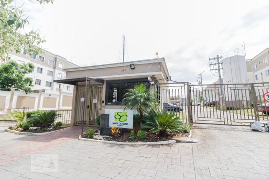 Fachada de apartamento à venda com 2 quartos, 47m² em Jardim Adriana, Guarulhos