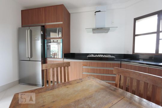 Cozinha de apartamento à venda com 4 quartos, 170m² em Jardim Monte Kemel, São Paulo