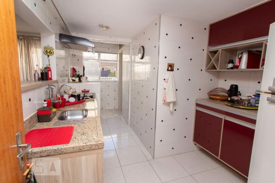 Cozinha de apartamento à venda com 2 quartos, 80m² em Lins de Vasconcelos, Rio de Janeiro