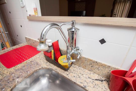 Pia de apartamento à venda com 2 quartos, 80m² em Lins de Vasconcelos, Rio de Janeiro