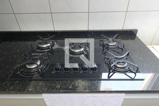 Cozinha e Área de Serviço de apartamento à venda com 2 quartos, 55m² em São Luiz, Belo Horizonte