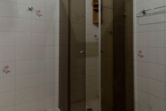 Banheiro Suite de apartamento para alugar com 3 quartos, 110m² em Canindé, São Paulo