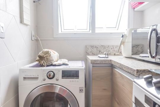 Cozinha de apartamento à venda com 1 quarto, 38m² em Bela Vista, Porto Alegre