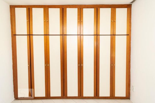 Quarto 1 de apartamento para alugar com 2 quartos, 80m² em Fonseca, Niterói