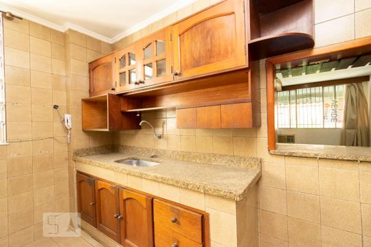 Cozinha de apartamento para alugar com 2 quartos, 80m² em Fonseca, Niterói