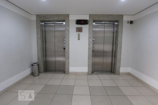 Elevadores de apartamento para alugar com 3 quartos, 74m² em Tamboré, Barueri