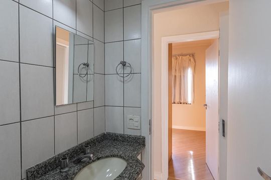 Banheiro Social de apartamento à venda com 2 quartos, 64m² em Tatuapé, São Paulo