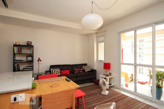 Sala de apartamento para alugar com 1 quarto, 64m² em Centro, São Paulo