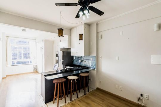 Kit de kitnet/studio para alugar com 1 quarto, 37m² em Bela Vista, São Paulo
