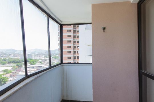 Varanda de apartamento para alugar com 2 quartos, 53m² em Jacarepaguá, Rio de Janeiro