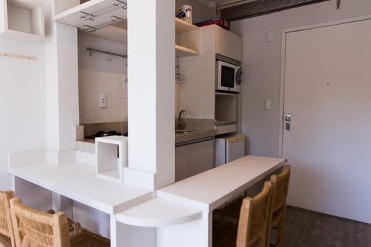 Cozinha de apartamento para alugar com 2 quartos, 40m² em Rio Branco, Porto Alegre
