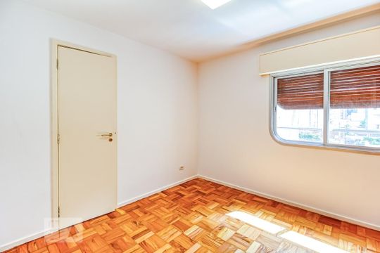 Segunda suíte de apartamento à venda com 3 quartos, 112m² em Itaim Bibi, São Paulo