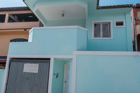 Fachada de casa de condomínio à venda com 4 quartos, 240m² em Recreio dos Bandeirantes, Rio de Janeiro