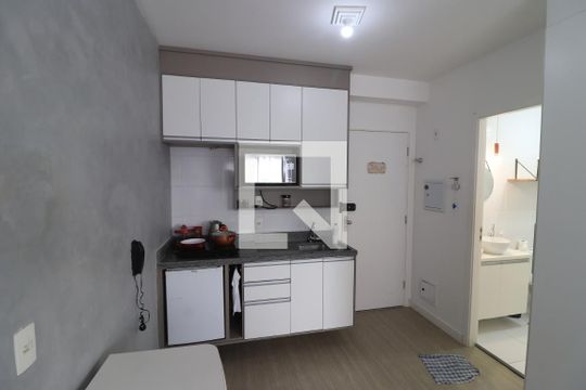 Cozinha de kitnet/studio à venda com 1 quarto, 27m² em Tatuapé, São Paulo