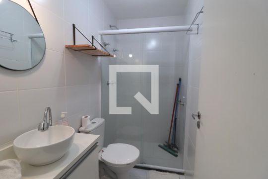 Banheiro de kitnet/studio à venda com 1 quarto, 27m² em Tatuapé, São Paulo