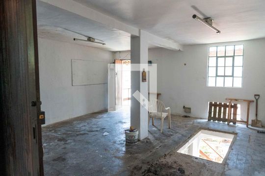 Garagem de casa à venda com 5 quartos, 300m² em Icaraí, Niterói