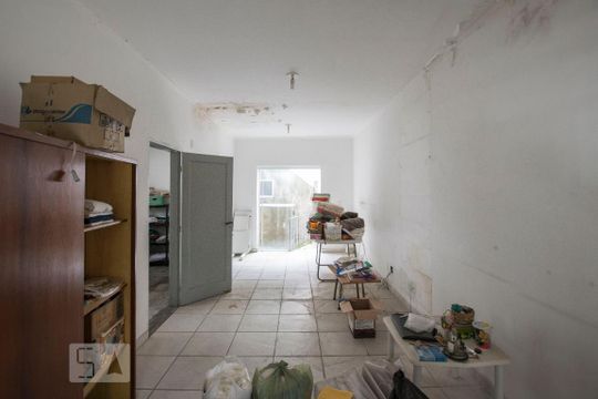 2o. Andar - Suíte 2 de casa para alugar com 2 quartos, 315m² em Aclimação, São Paulo