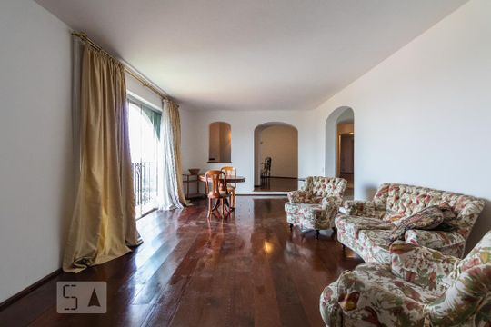 Apartamento à venda com 3 quartos, 193m² em Chácara Santo Antônio, São Paulo