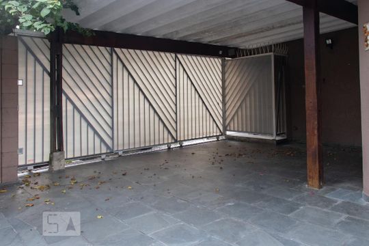 Garagem de casa à venda com 3 quartos, 163m² em Vila Santo Estéfano, São Paulo
