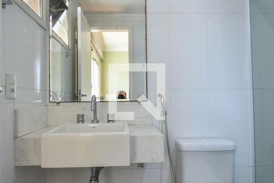 Banheiro Suíte 01 de apartamento para alugar com 3 quartos, 135m² em Vila Cruzeiro, São Paulo