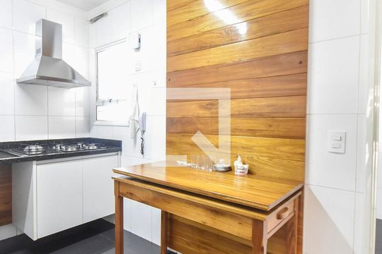 Cozinha de apartamento para alugar com 3 quartos, 135m² em Vila Cruzeiro, São Paulo