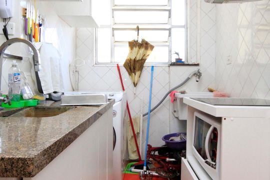 Cozinha de apartamento à venda com 1 quarto, 48m² em Bela Vista, São Paulo