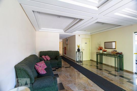 Hall social de apartamento à venda com 2 quartos, 63m² em Saúde, São Paulo
