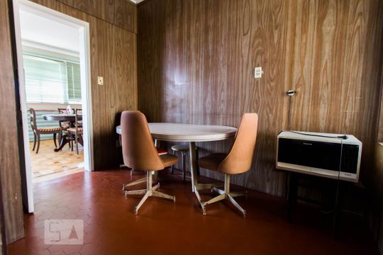 Cozinha de apartamento à venda com 3 quartos, 220m² em Centro Histórico, Porto Alegre