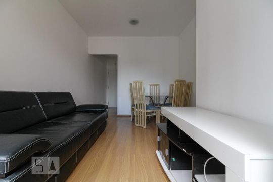 Apartamento para alugar com 2 quartos, 61m² em Vila Osasco, Osasco