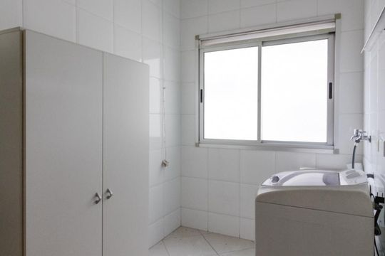 Área de Serviço de apartamento para alugar com 2 quartos, 61m² em Vila Osasco, Osasco