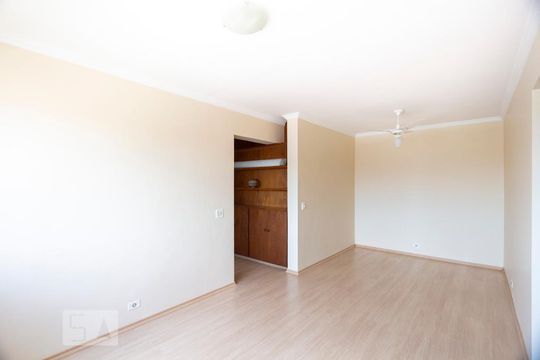 Sala de apartamento à venda com 2 quartos, 64m² em Vila Monte Alegre, São Paulo