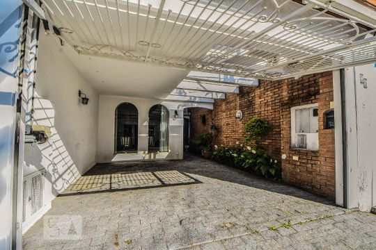 Garagem de casa à venda com 3 quartos, 106m² em Brooklin Paulista, São Paulo