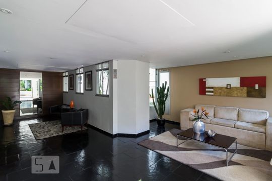 Hall social de apartamento à venda com 3 quartos, 91m² em Alto de Pinheiros, São Paulo