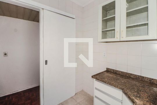 Cozinha e Área de Serviço de apartamento à venda com 3 quartos, 83m² em Auxiliadora, Porto Alegre